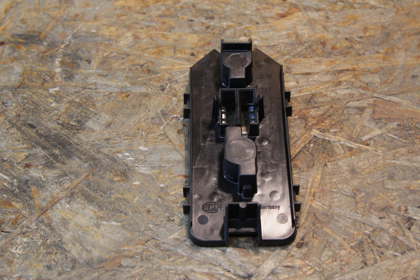 Original GM Opel Fassung für die Glühbirnen, Heckleuchte, 90043412 Rekord E