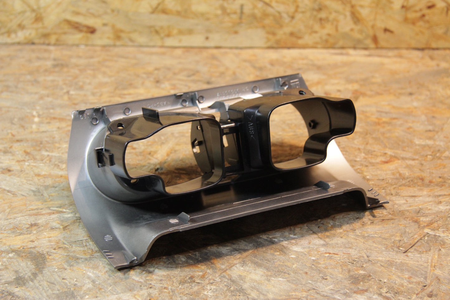 Original GM Opel Gehäuse Luftdüse Armaturenbrett mitte Aluminium 24405624 Corsa C