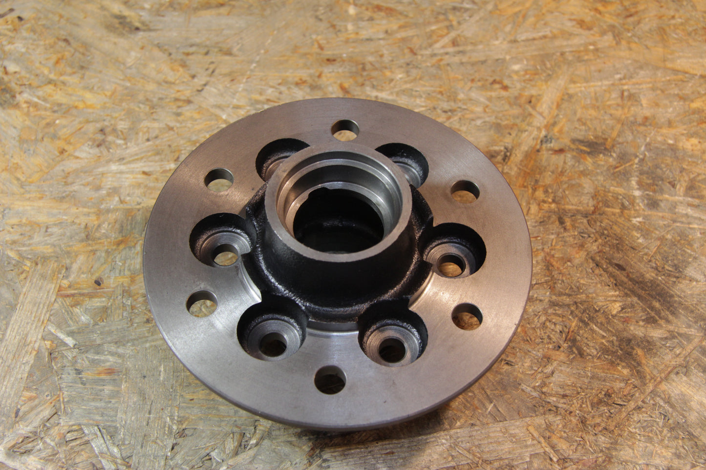 Original GM Opel Vorderradnabe, nur bei Heckantrieb, (nicht für 4X4 verwendbar) 94433669 Campo