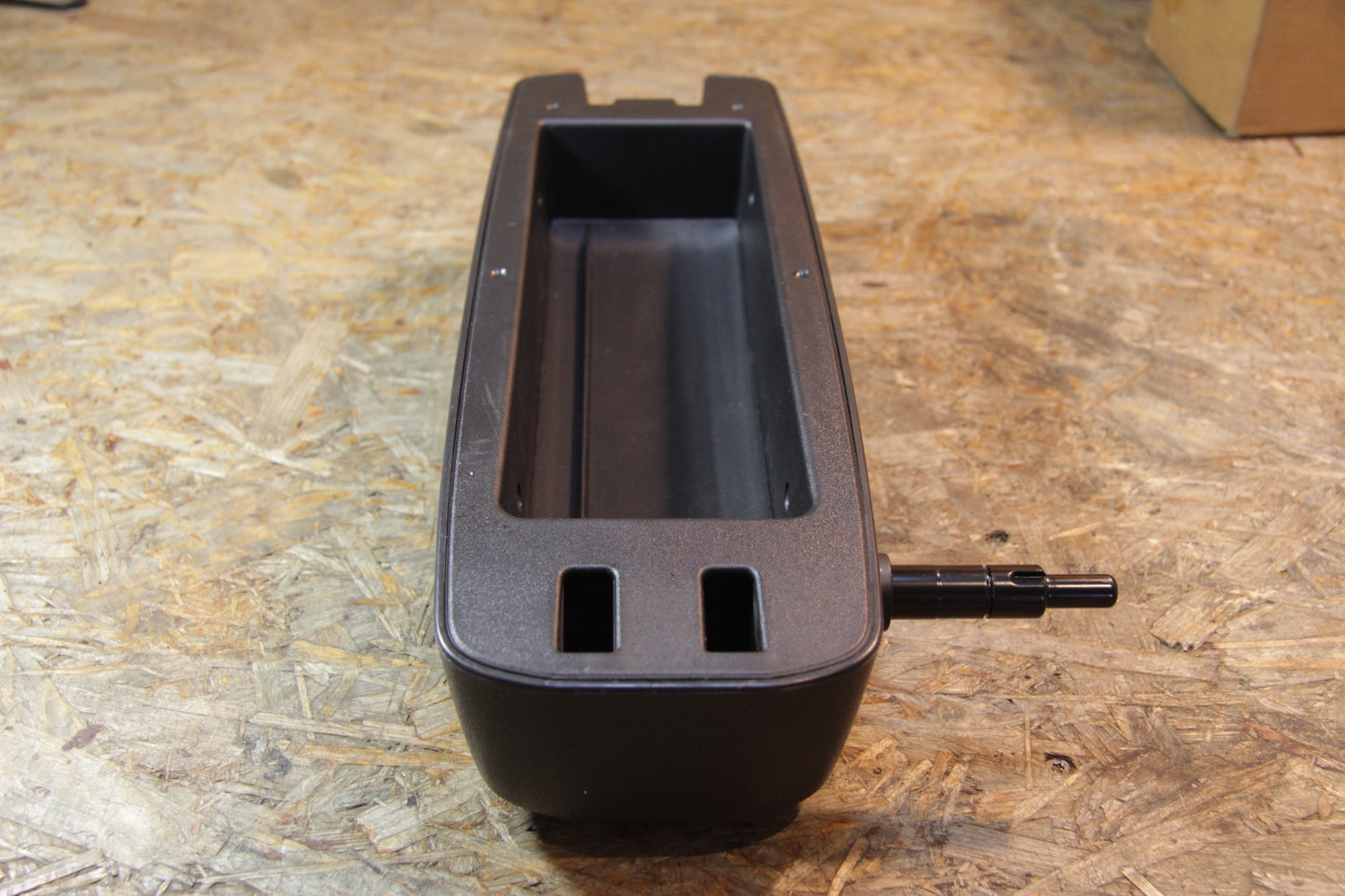 Original GM Opel Auflage Lagerung Armlehne links schwarz 13151096 Zafira A , Zafira A