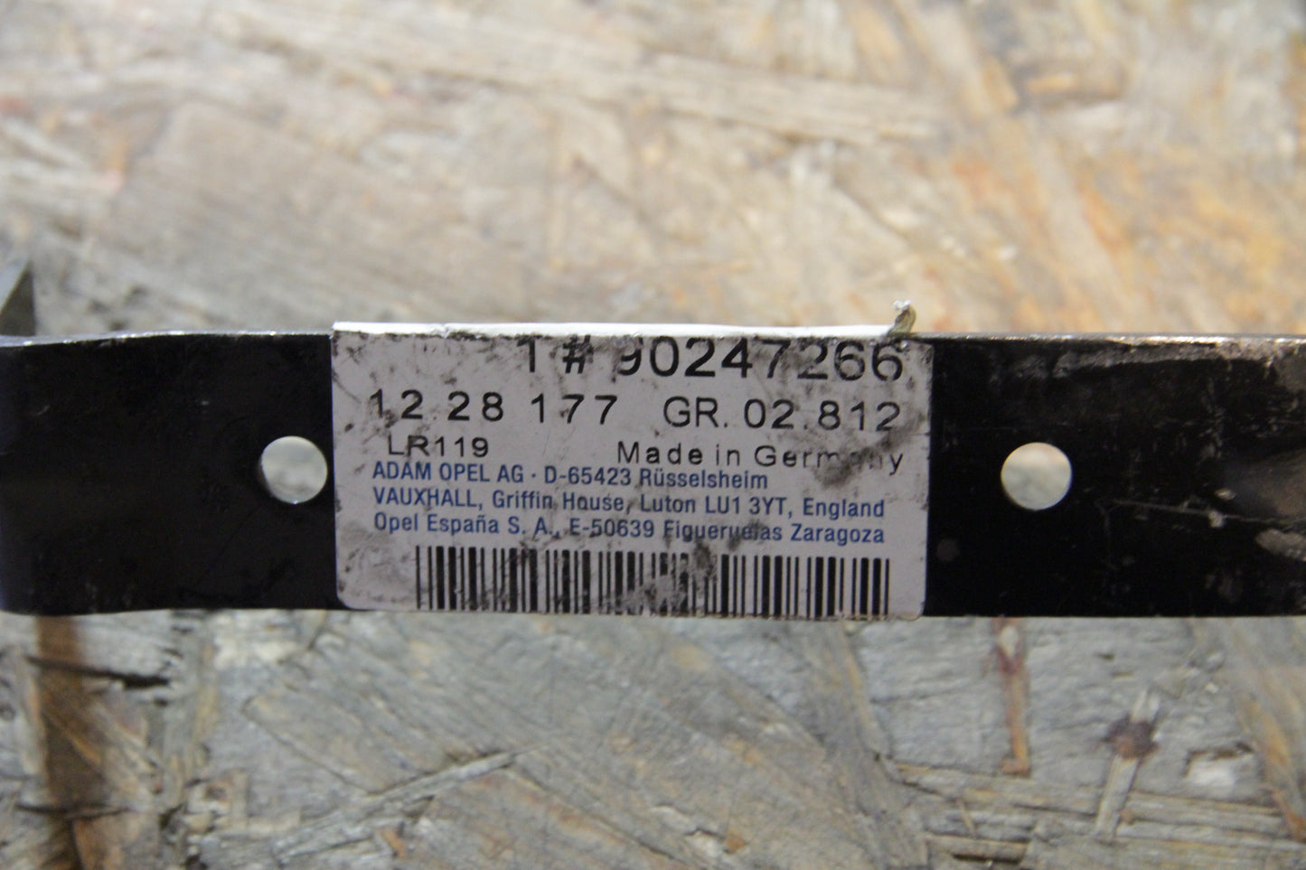 Original GM Opel Halter Ölkühler und Fanfare / Hupe 90247266 Omega A , Senator B Neu