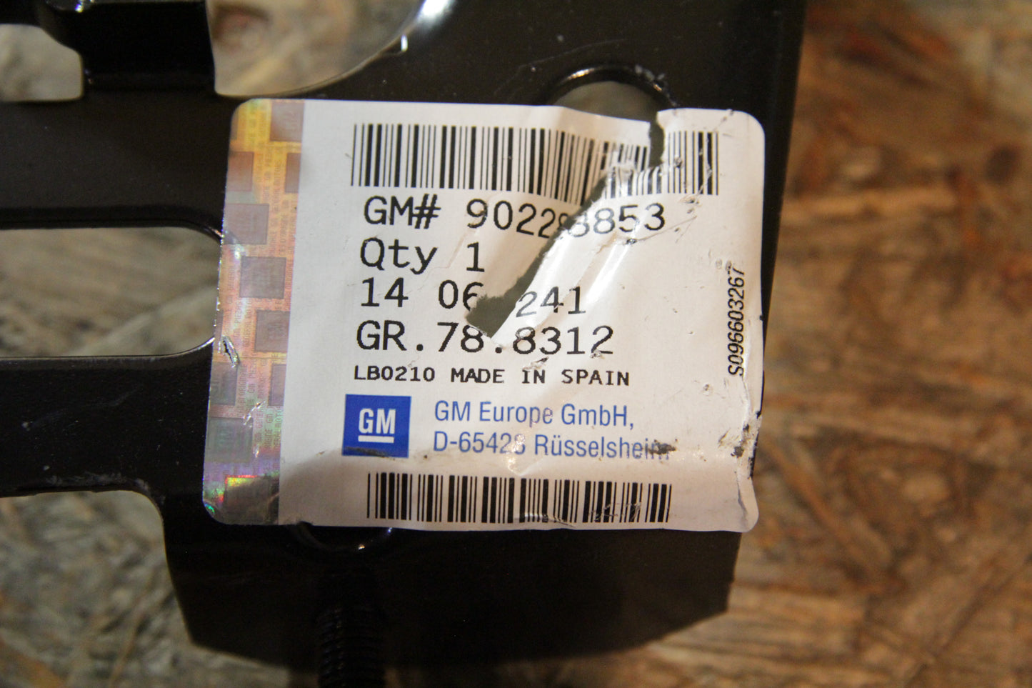 Original GM Opel Halter Stoßfänger Träger an Karosserie rechts für Vectra A Stufenheck, 90228853 Vectra A Neu