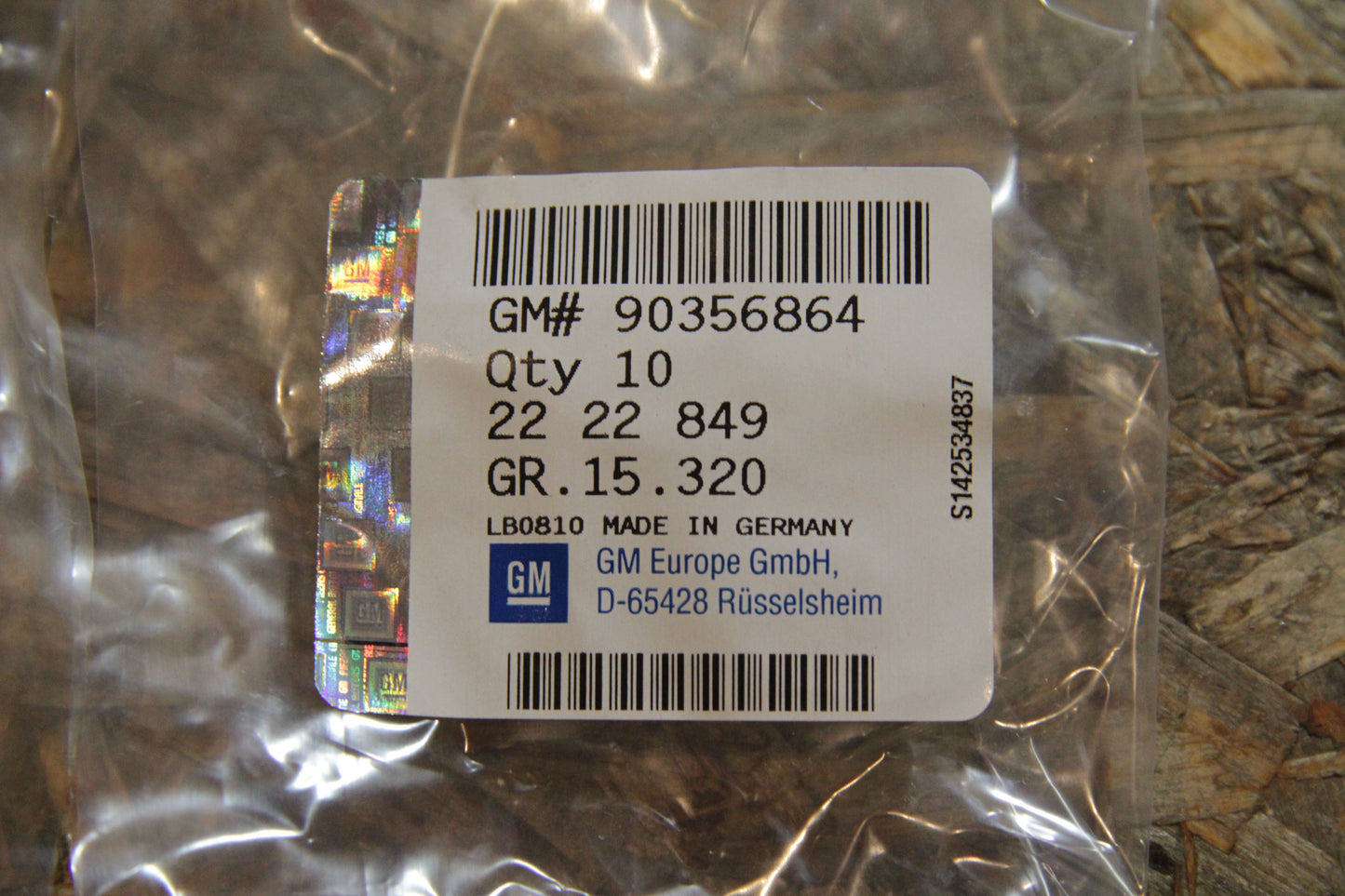 Original GM Opel Clips mit Nippel Teppich Heckraum an Querträger Rückwand 90356864 Calibra Neu