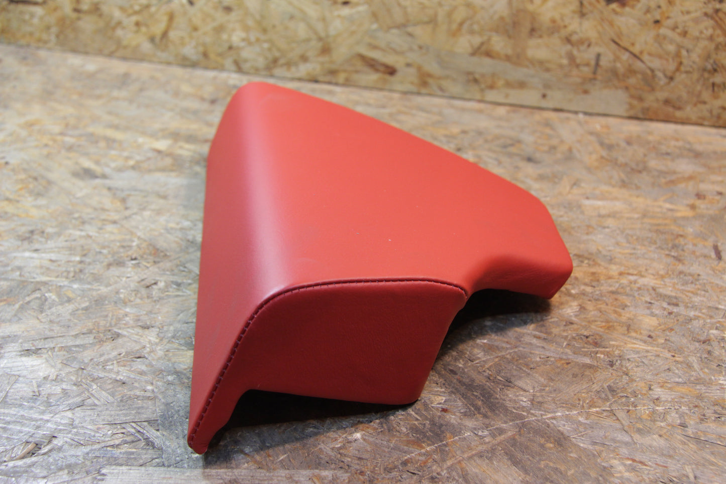 Original GM Opel Auflage Verkleidung Tür links hinten Leder rot 9197488 Speedster Neu