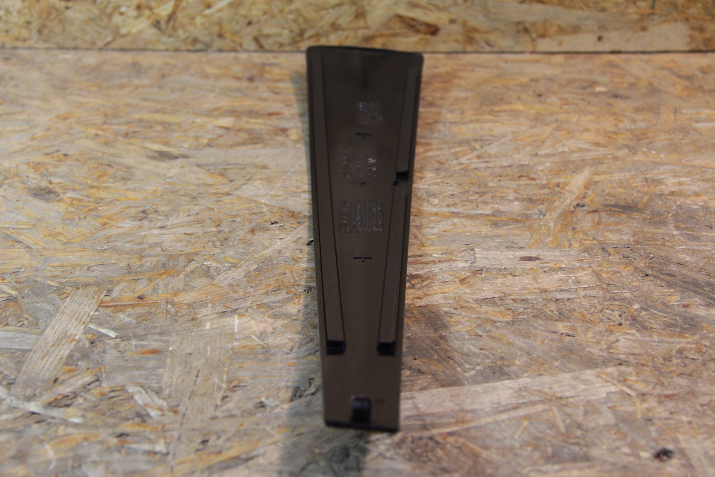 Abdeckung B-Säule aussen links schwarz glänzend