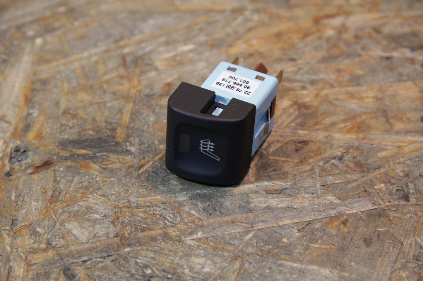 Schalter heizbarer Vordersitz