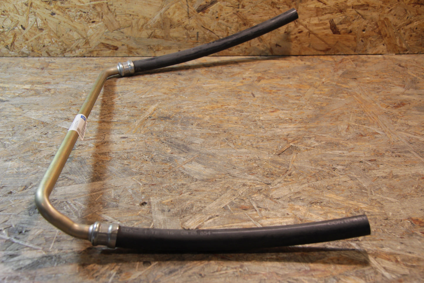 Ansaugschlauch Vorratsbehälter an Pumpe Hilfskraftlenkung