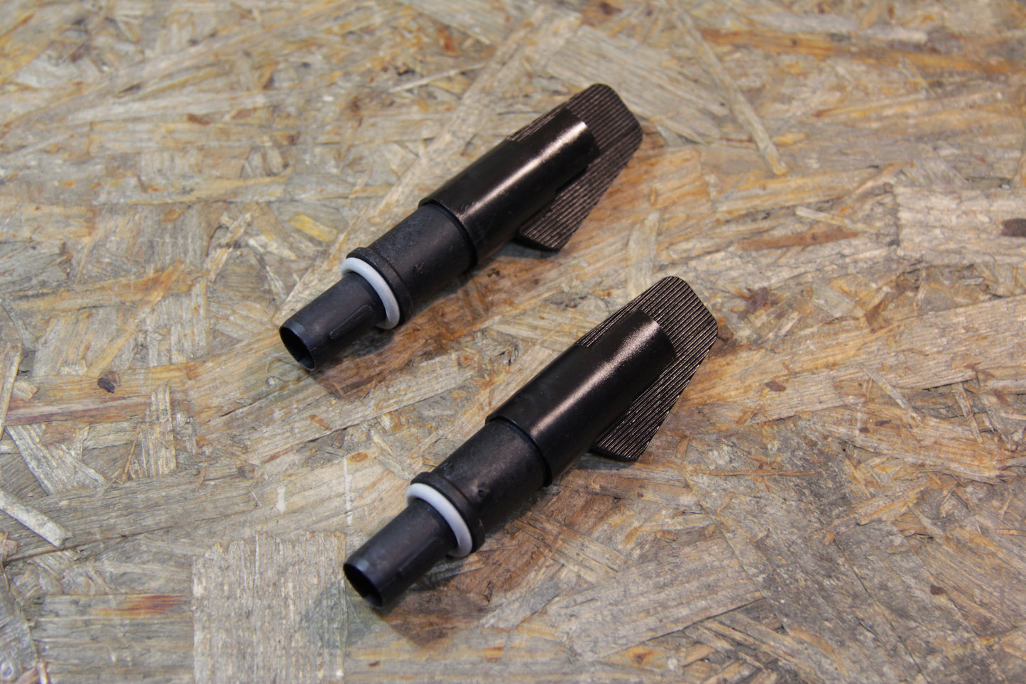 Original GM Opel Satz (2 Stück) Lampenfassung Standlicht 90392600 Calibra