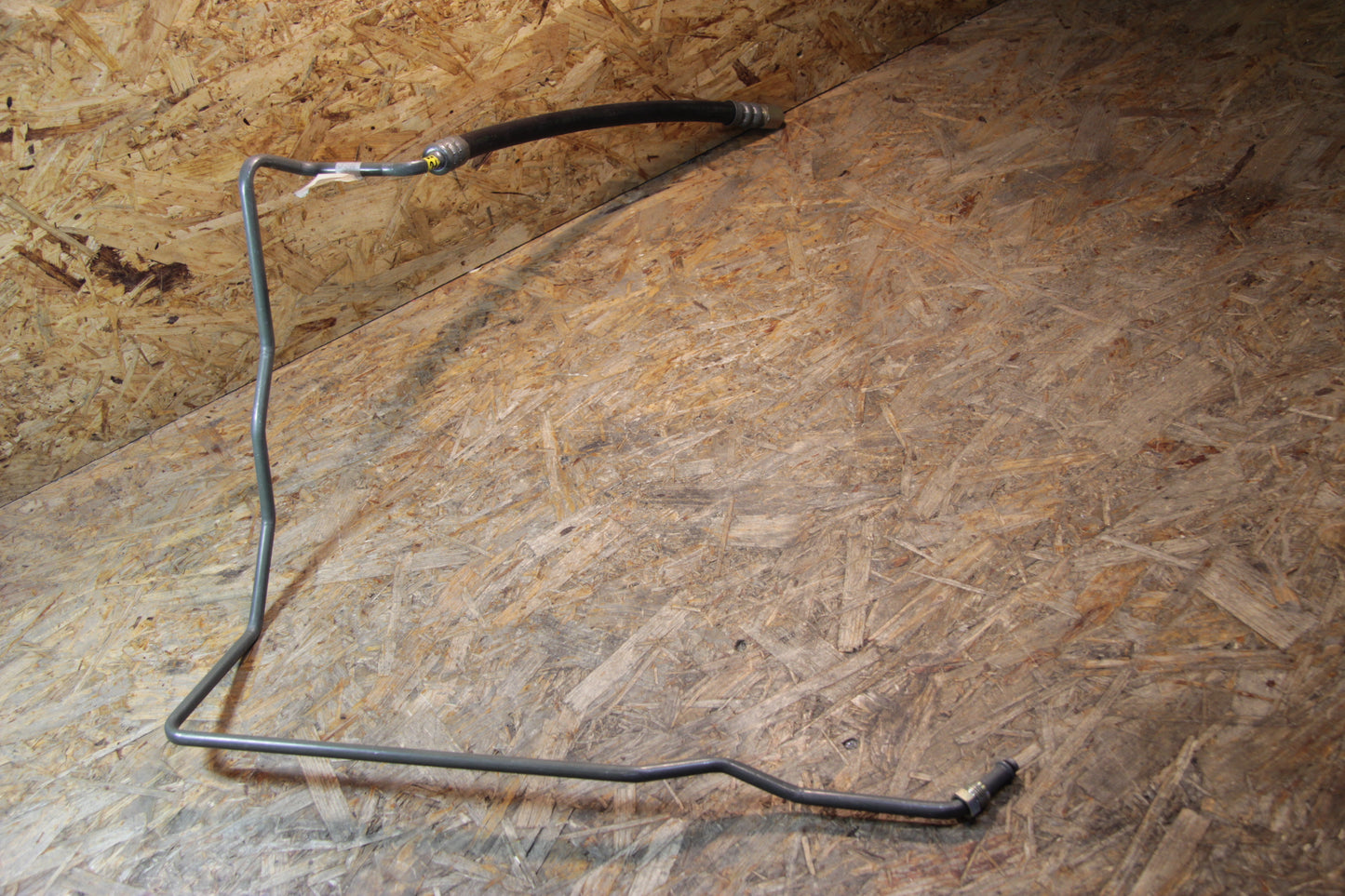 Original GM Opel Rohr Auslassschlauch an Lenkgetriebe Kennzeichen: FC 90372801 Astra F , Astra F Cabrio