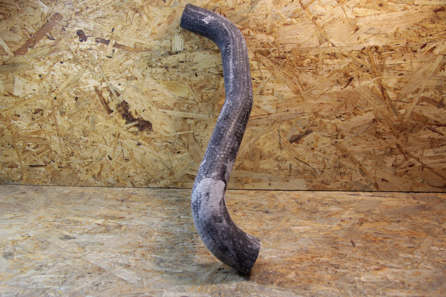 Original GM Opel Schlauchbogen oben Thermostatgehäuse Hochleistungskühler 90017486 Rekord E