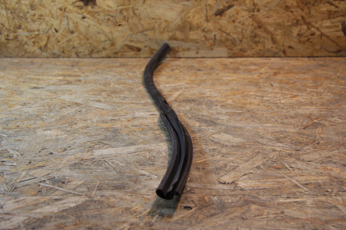 Original GM Opel Gummiabdichtung Hintertür 90224971 Omega A , Senator B