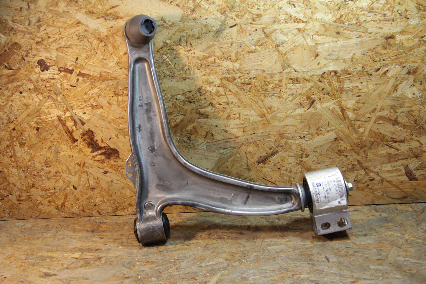Original GM Opel Lenker vorne rechts mit Busche- und Kugelgelenk 13205826 Signum , Vectra C