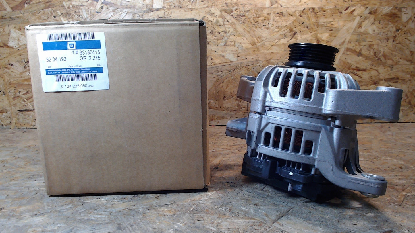 Original GM Opel Lichtmaschine Bosch 70 AMP Neuteil (auch für Austausch-Nr, 6204243) 93180415 Astra H , Zafira B