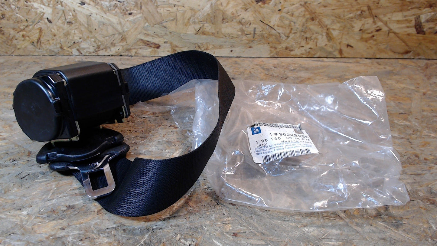 Original GM Opel Sicherheitsgurt hinten links ohne Schloss 90229955 Senator B