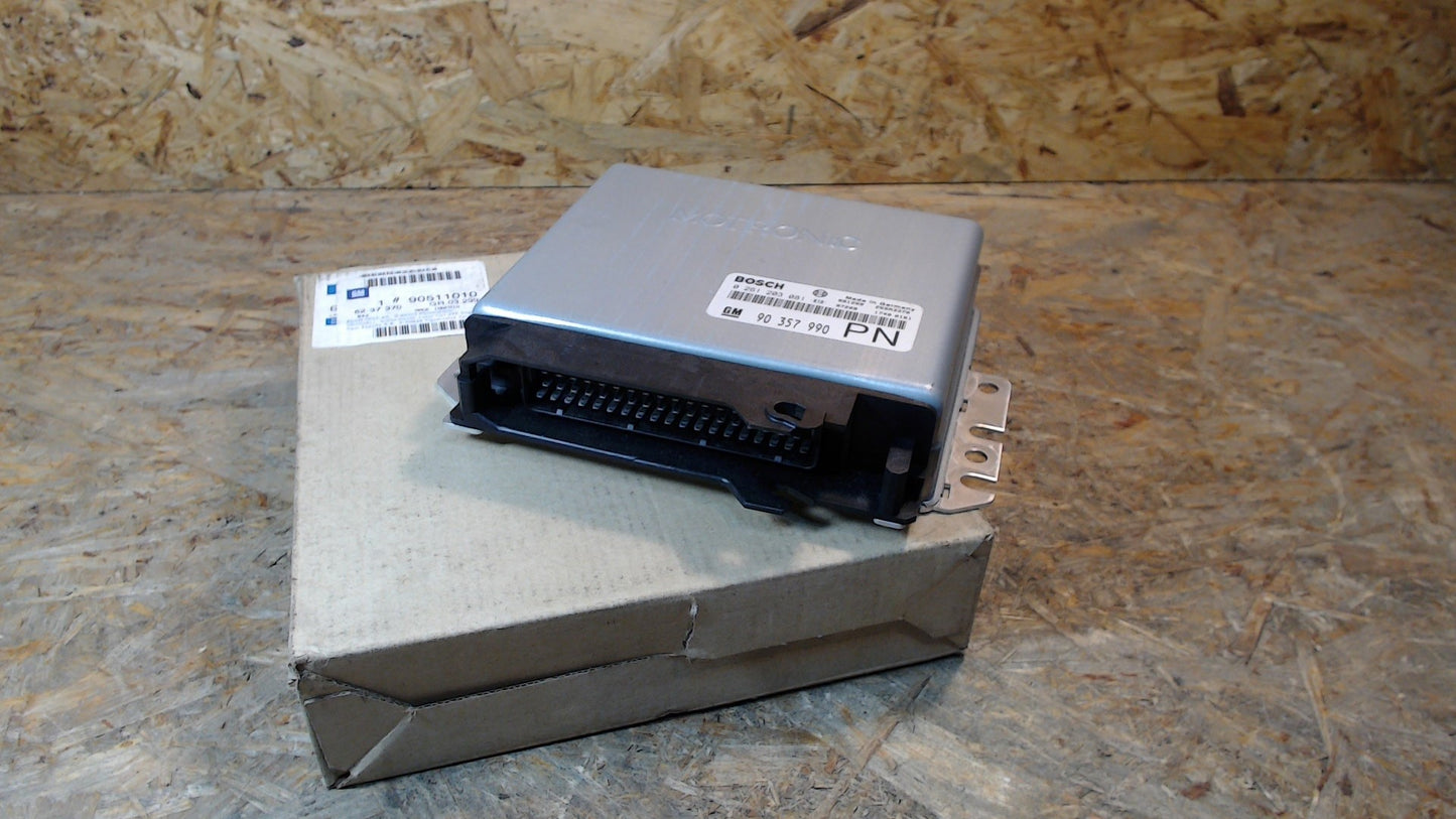 Original GM Opel Steuergerät Einspritzanlage Vectra Calibra 90511010 Calibra , Vectra A