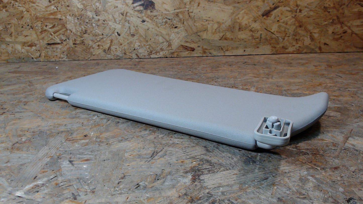 Original GM Opel Sonnenblende mit Spiegel, rechts, hellgrau 90509373 Omega B