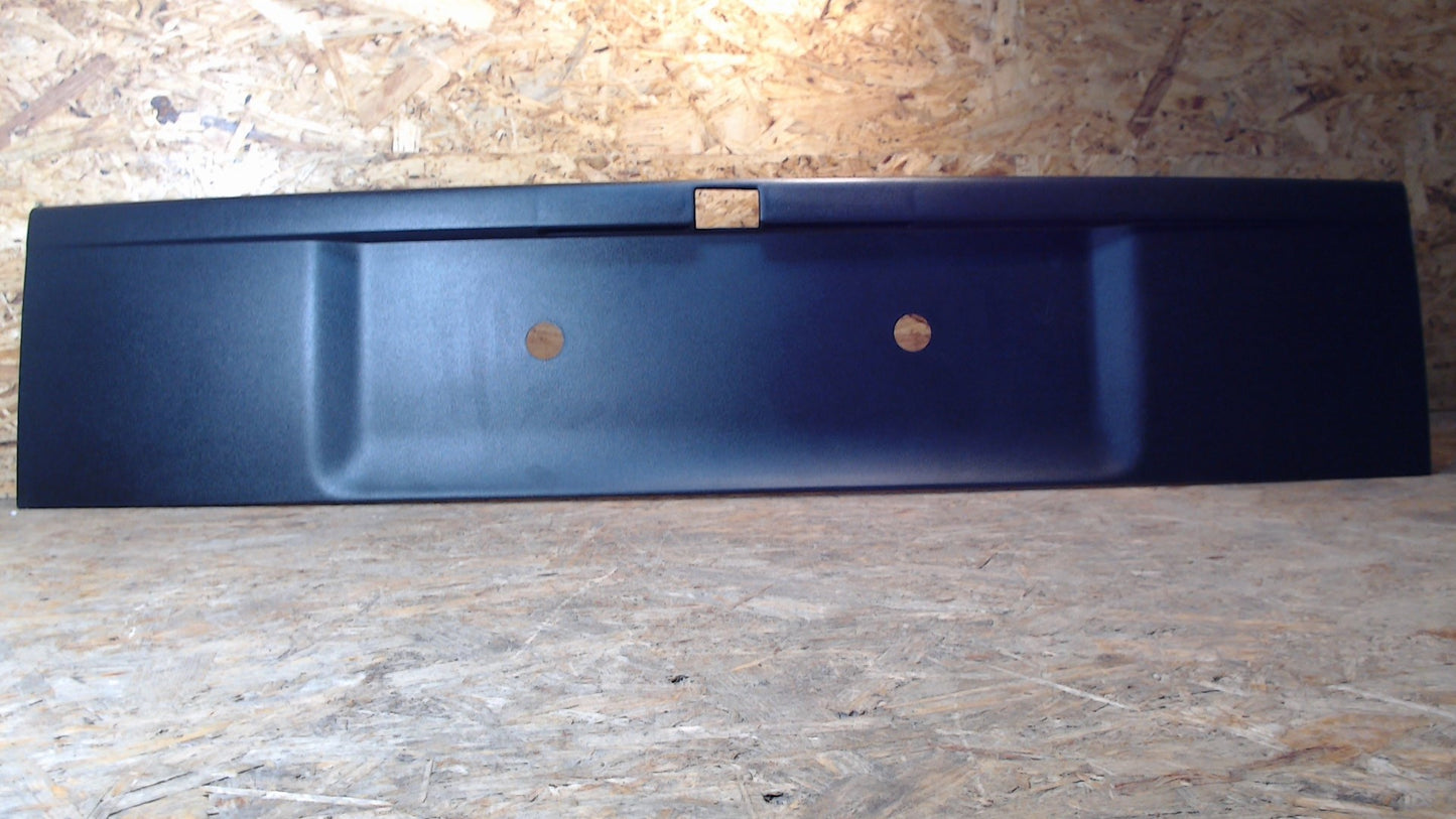 Original GM Opel Blende Heckklappe schwarz 90287576 Vectra A