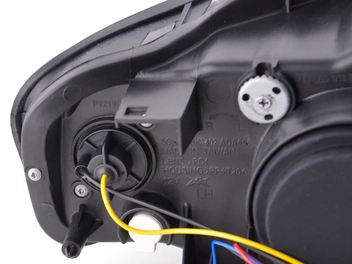 Scheinwerfer Set Daylight LED TFL-Optik Audi A4 Typ 8E Bj. 04-08 schwarz