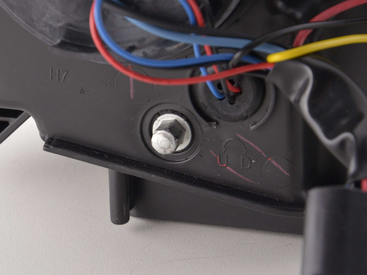 Scheinwerfer Set Daylight LED TFL-Optik Ford Focus 3 Bj. 2010- chrom