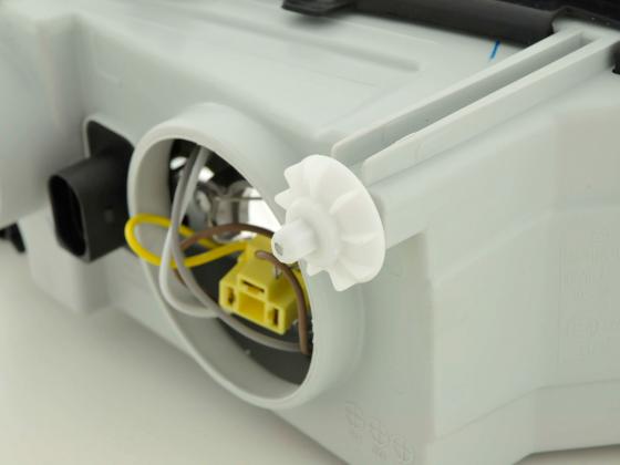 Verschleißteile Scheinwerfer links Skoda Octavia (Typ 1U) Bj. 97-00