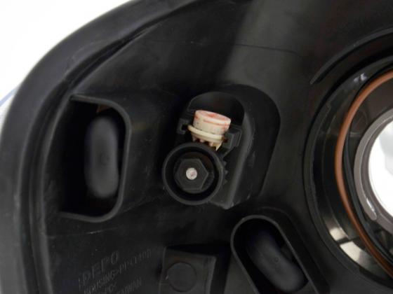 Verschleißteile Scheinwerfer links VW Fox Bj. 05-