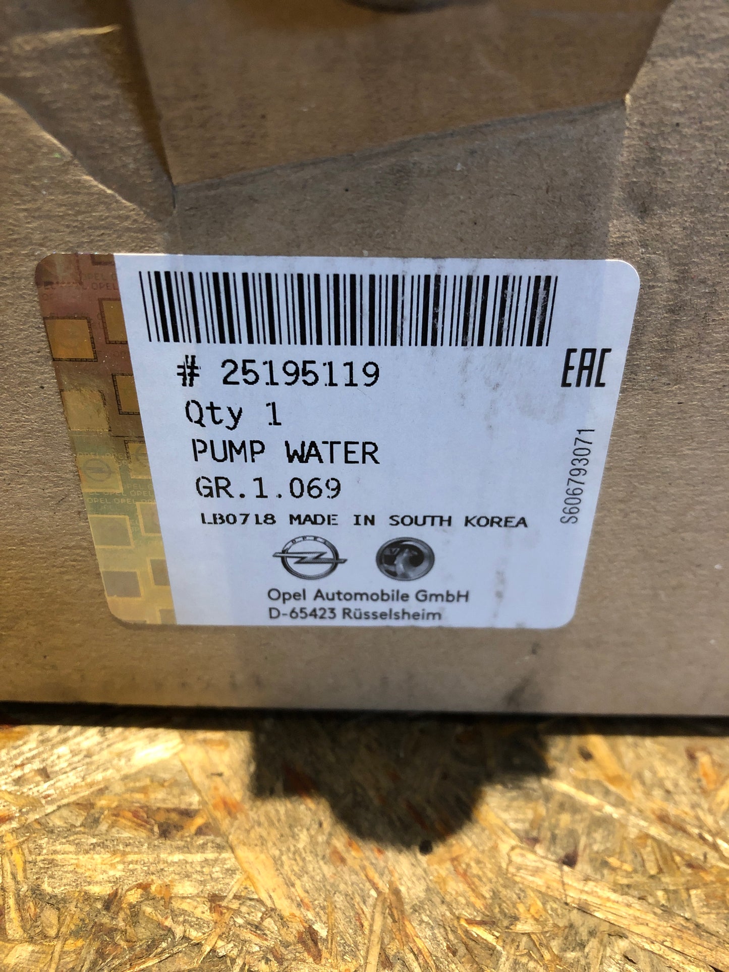 Original GM Opel Astra J Insignia Corsa D Zafira B/C Wasserpumpe Neu