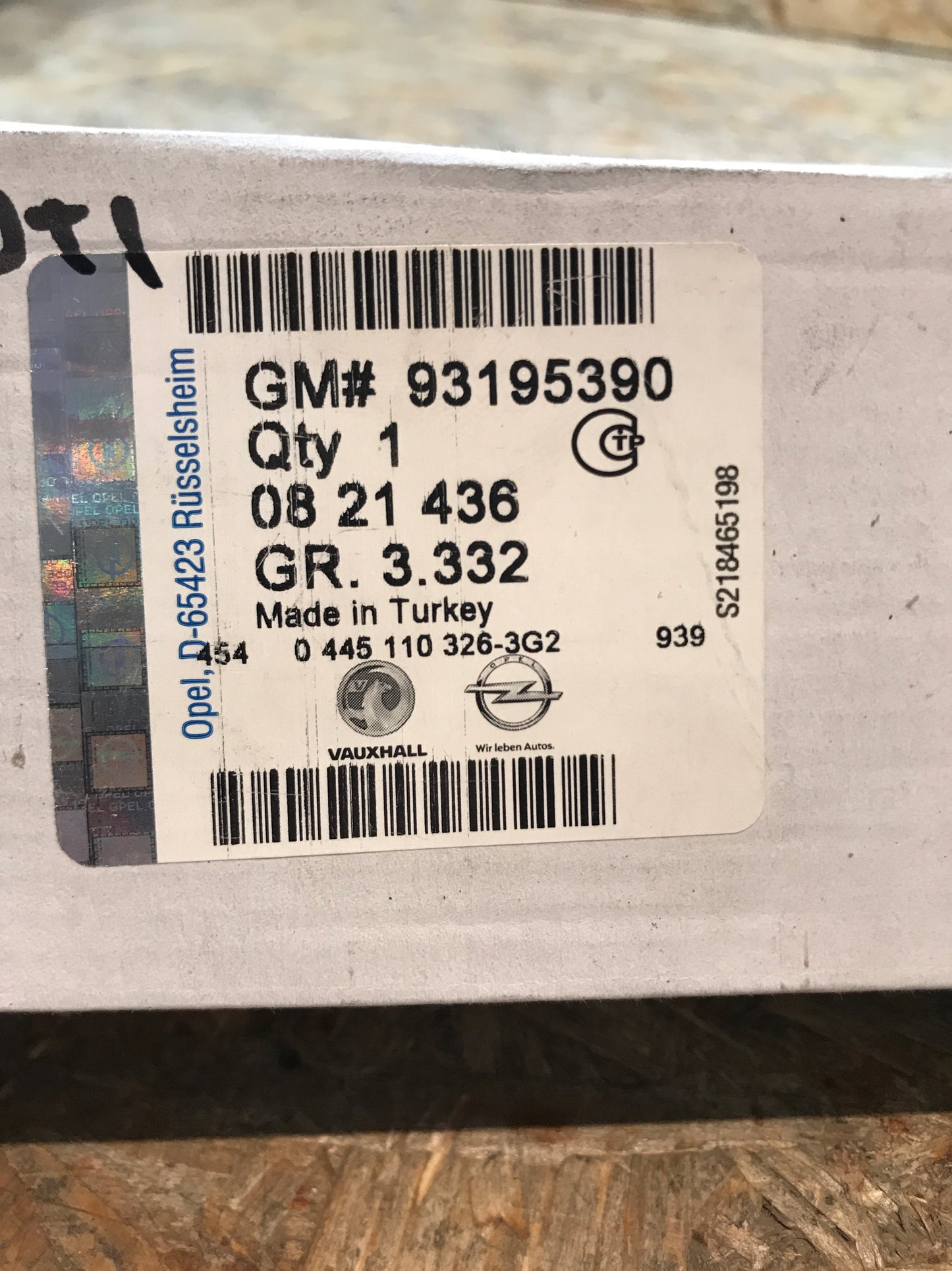 Original Opel Astra J 1.3CDTI Einspritzdüse NEU