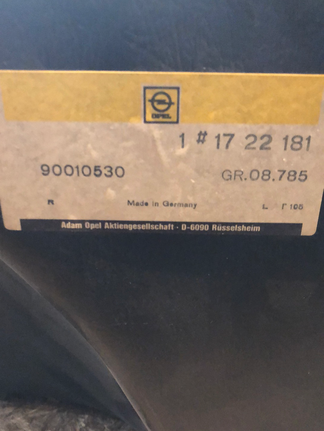 Original GM Opel Kadett E Stufenheck Ablagefach Kofferraum Neu