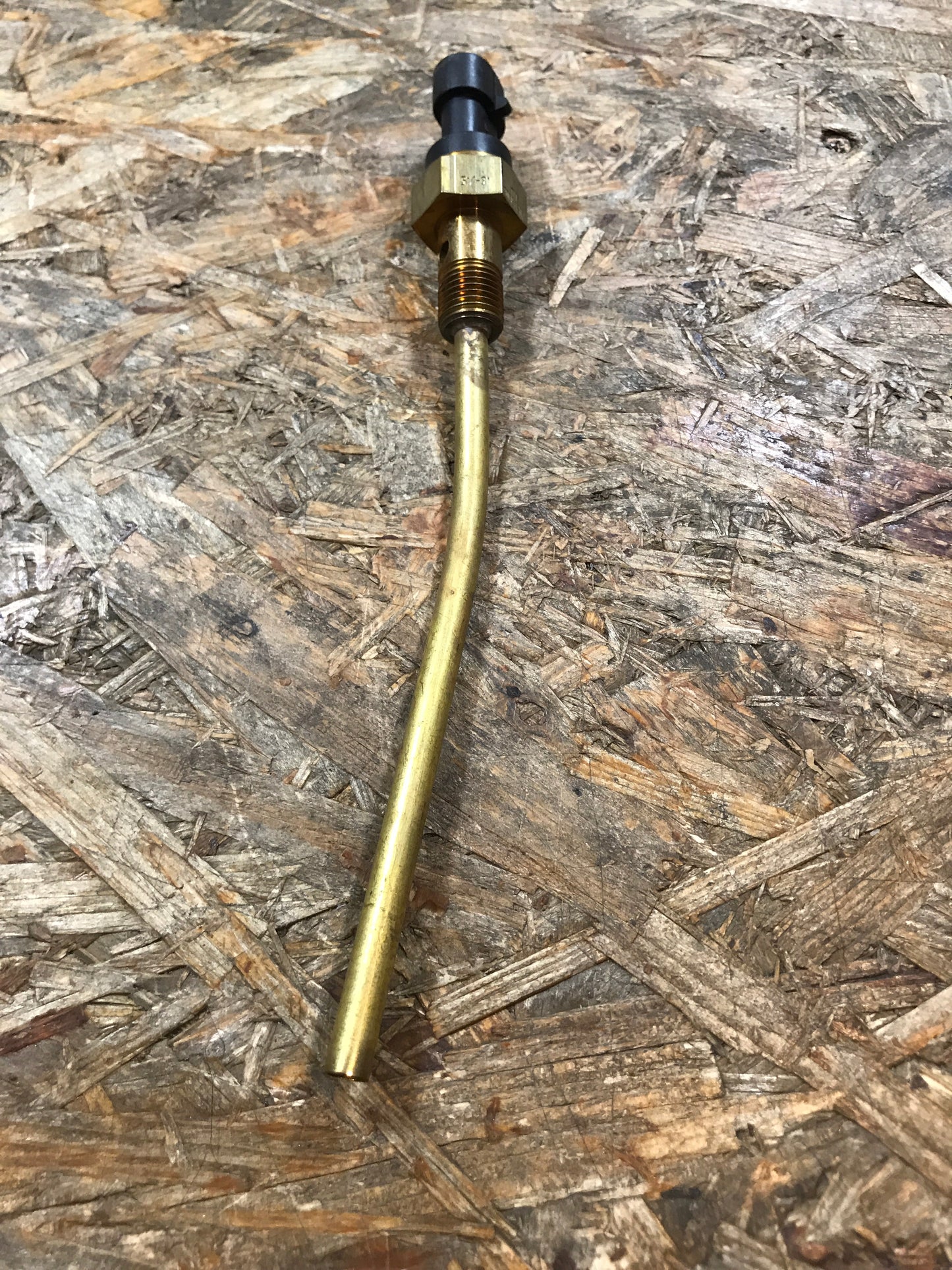 Original Opel Kadett E Kraftstoffzuführung Anschlussschlauch Hohlschraube M14 NEU