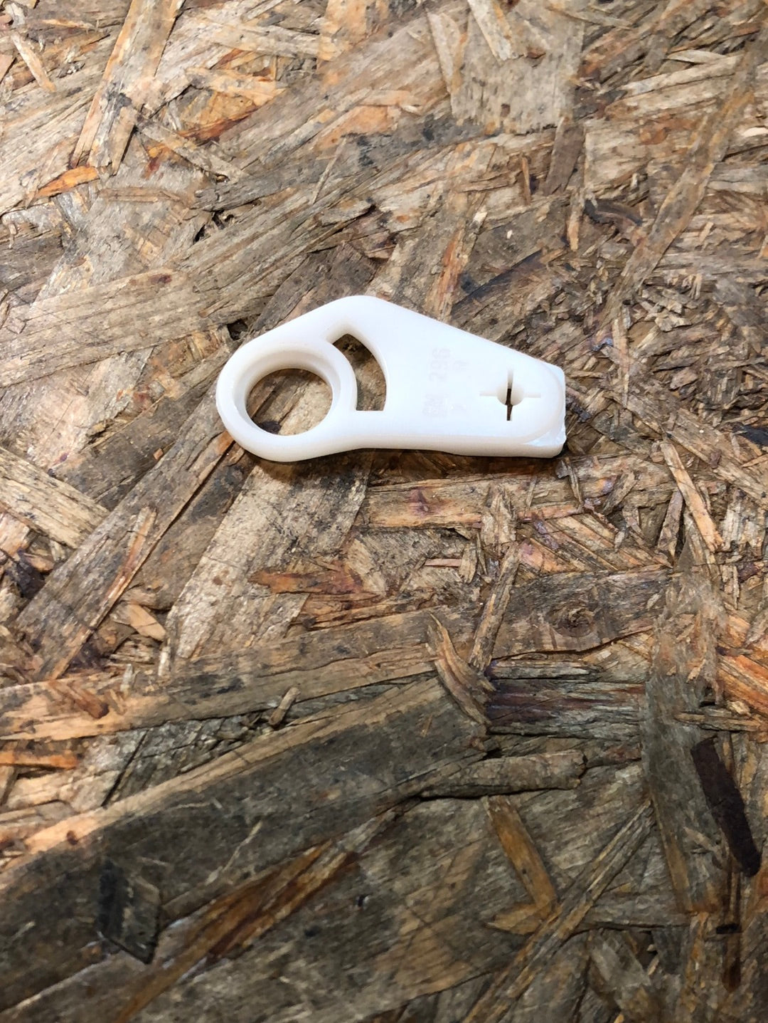 Original GM Opel Ascona B Manta B Kadett C D Bestätigungslasche Schließzylinder rechts Neu