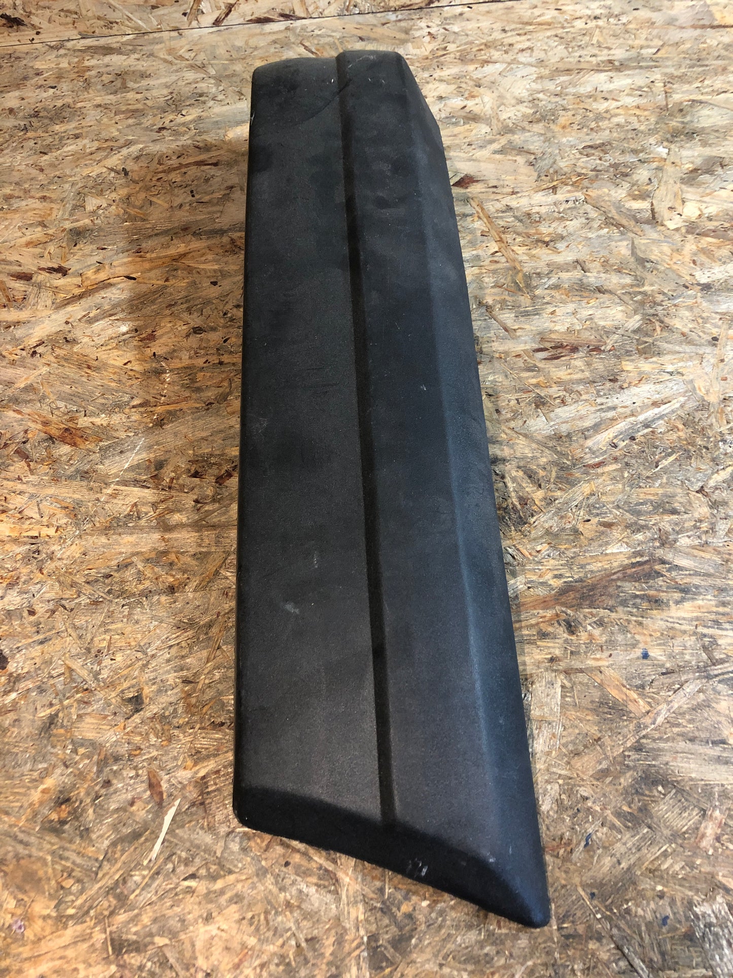 Original Ford Escort 3 Stoßstangenecke Neu