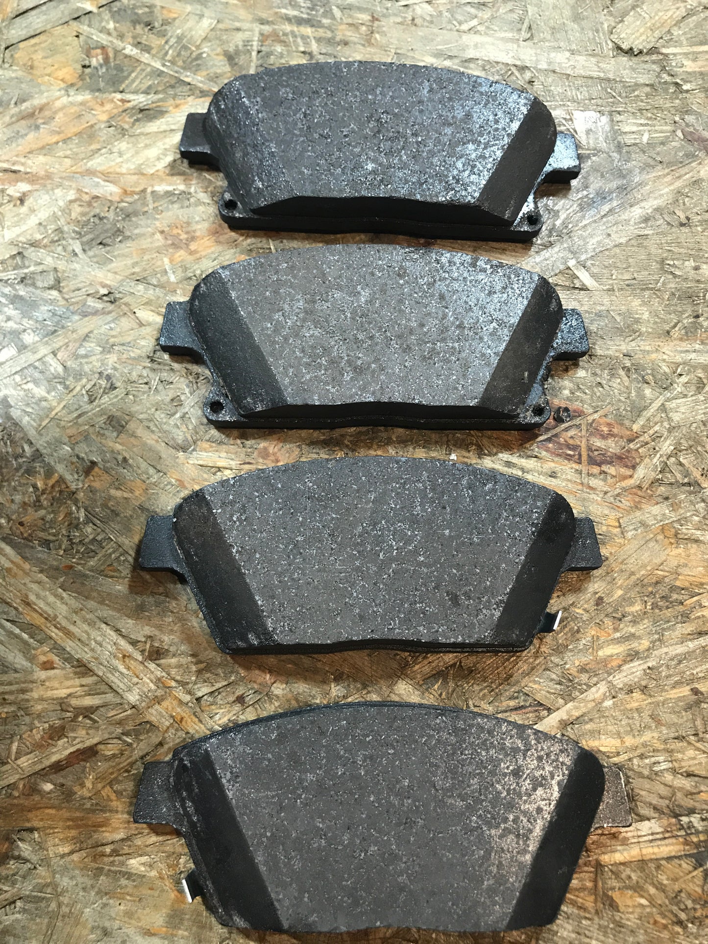 Original Opel Astra J Zafira C 16“ Bremsbeläge Satz vorne NEU