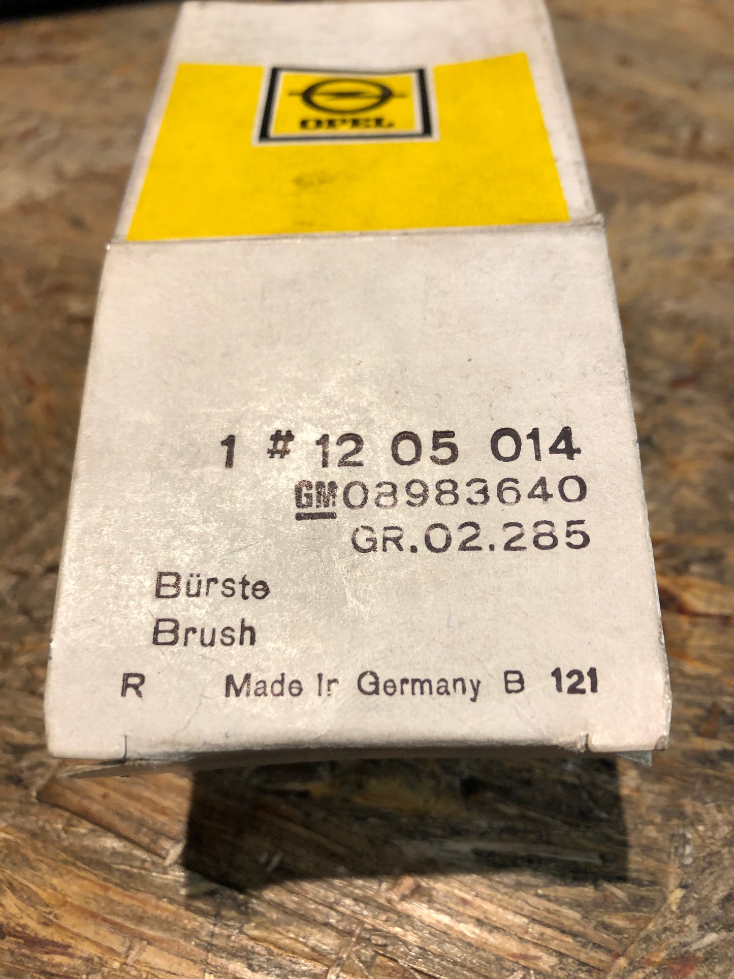 Original Opel Manta Rekord Commodore Ascona Lichtmaschinenkohlen Neu