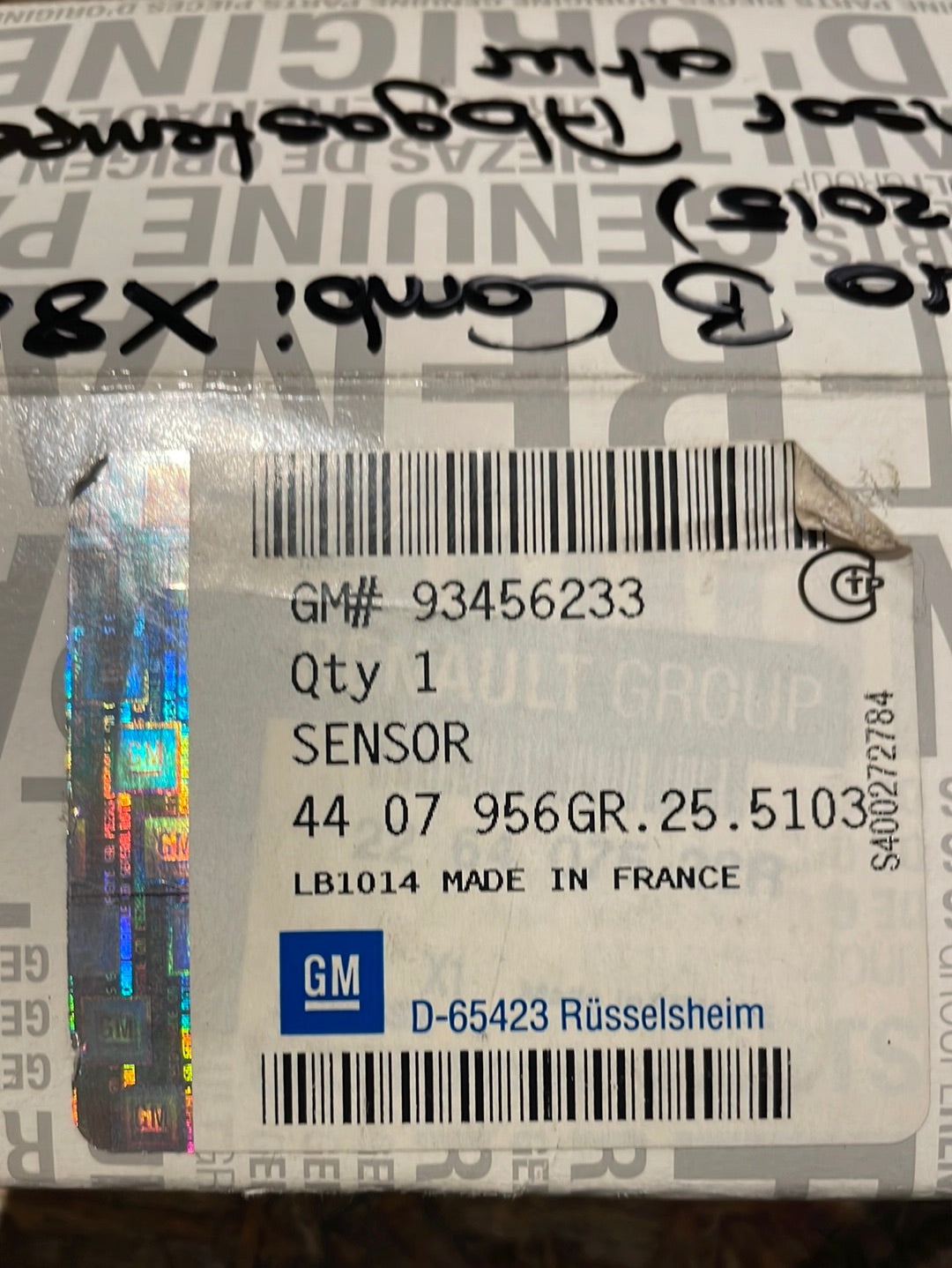 Original GM Opel Vivaro B Combi X82 (Bj. 04/2015) Sensor Abgastemperatur Neu