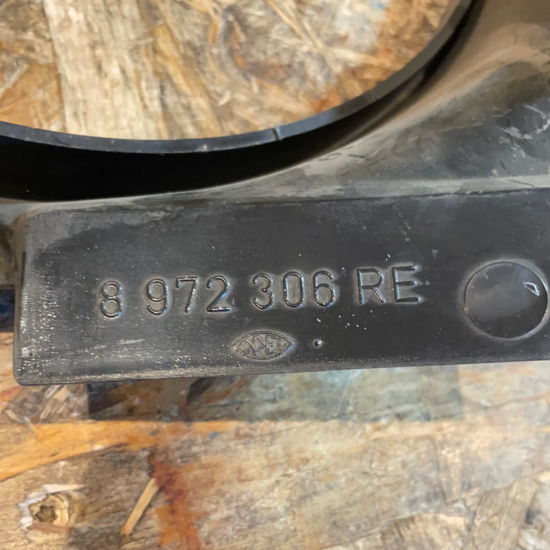 Original GM Opel Kadett C City Scheinwerferblende rechts Neu
