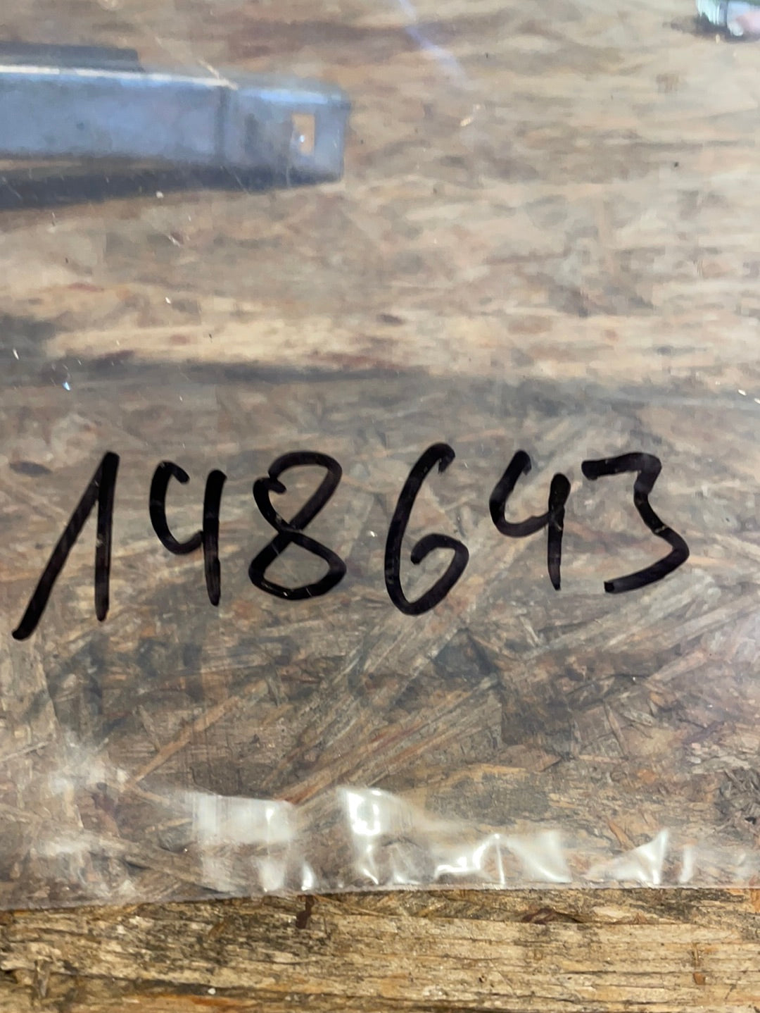 Original GM Opel Kadett E Führungsschiene Fensterführung hinten Neu