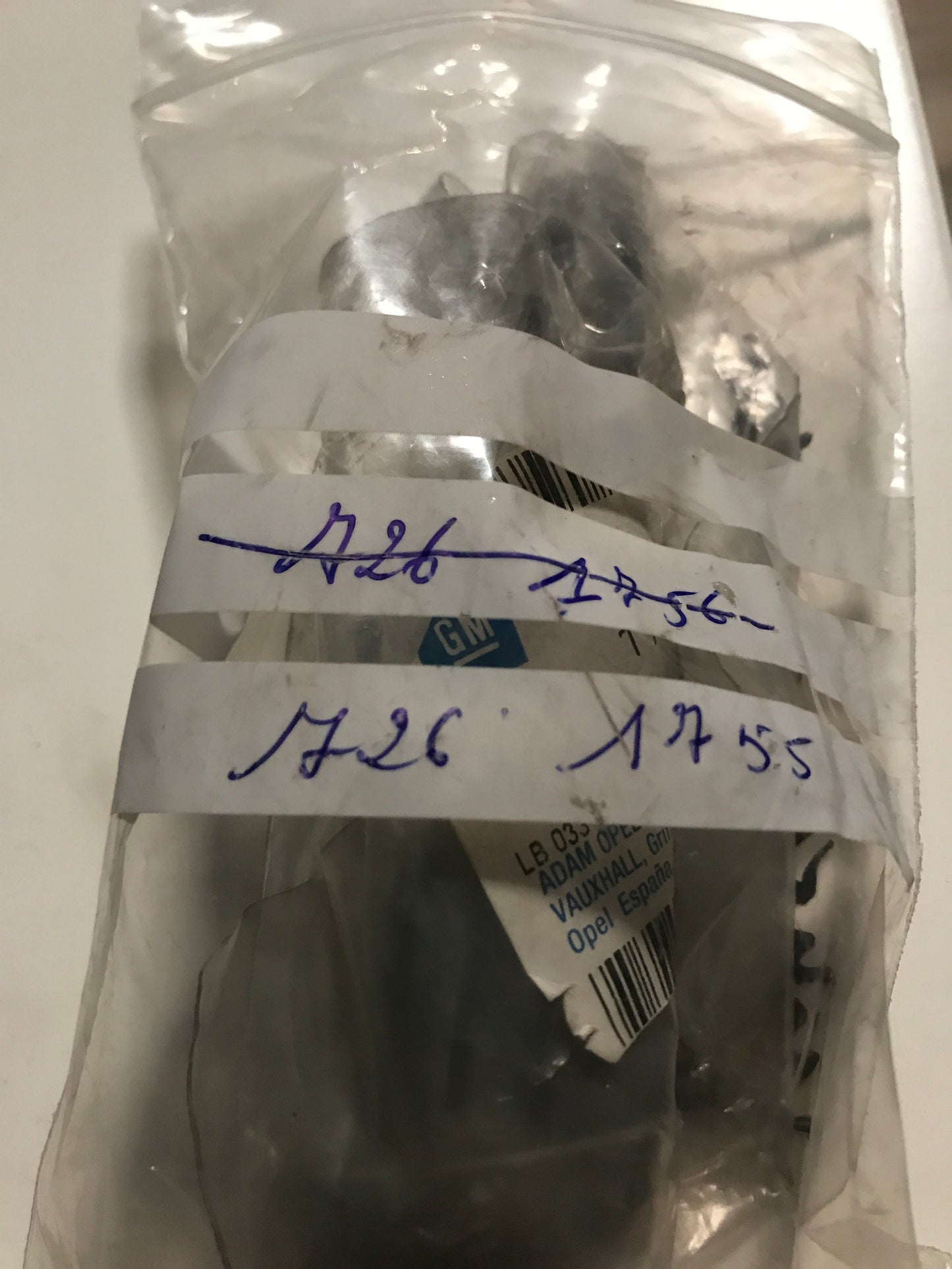 Original Astra G Zafira A Führungshülse Kopfstütze mit Entriegelung grau NEU