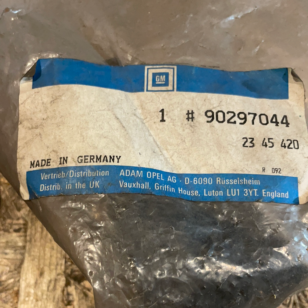 Original GM Opel Omega A Laderaumabdeckung Griffstücke/Halter Neu