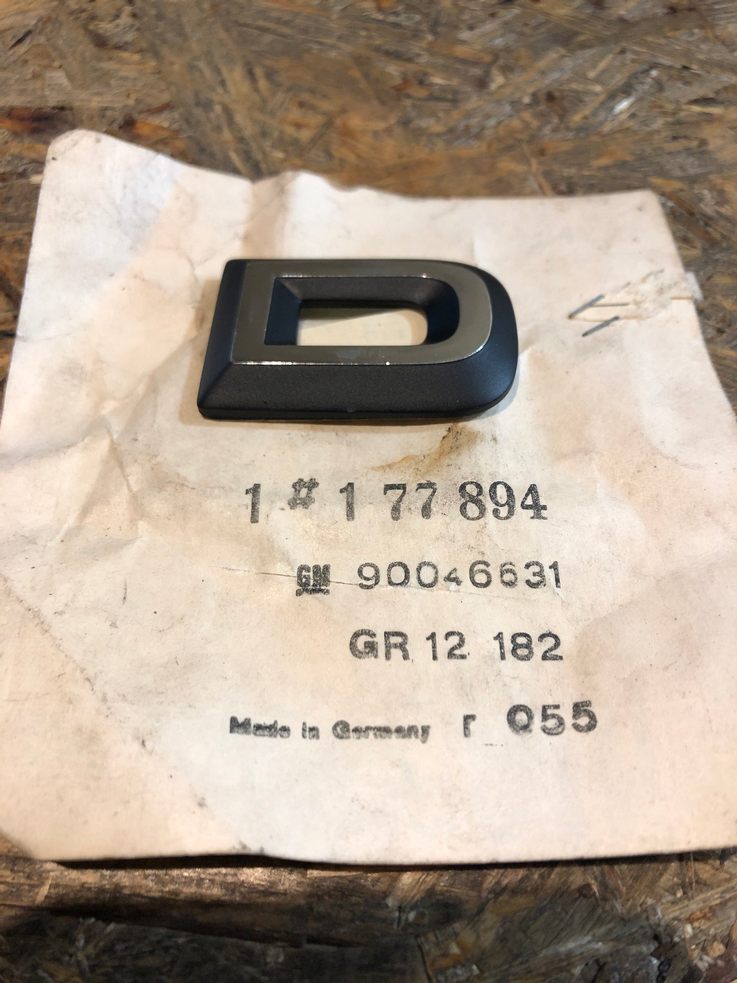 Original Opel Rekord D Emblem „D“ Neu