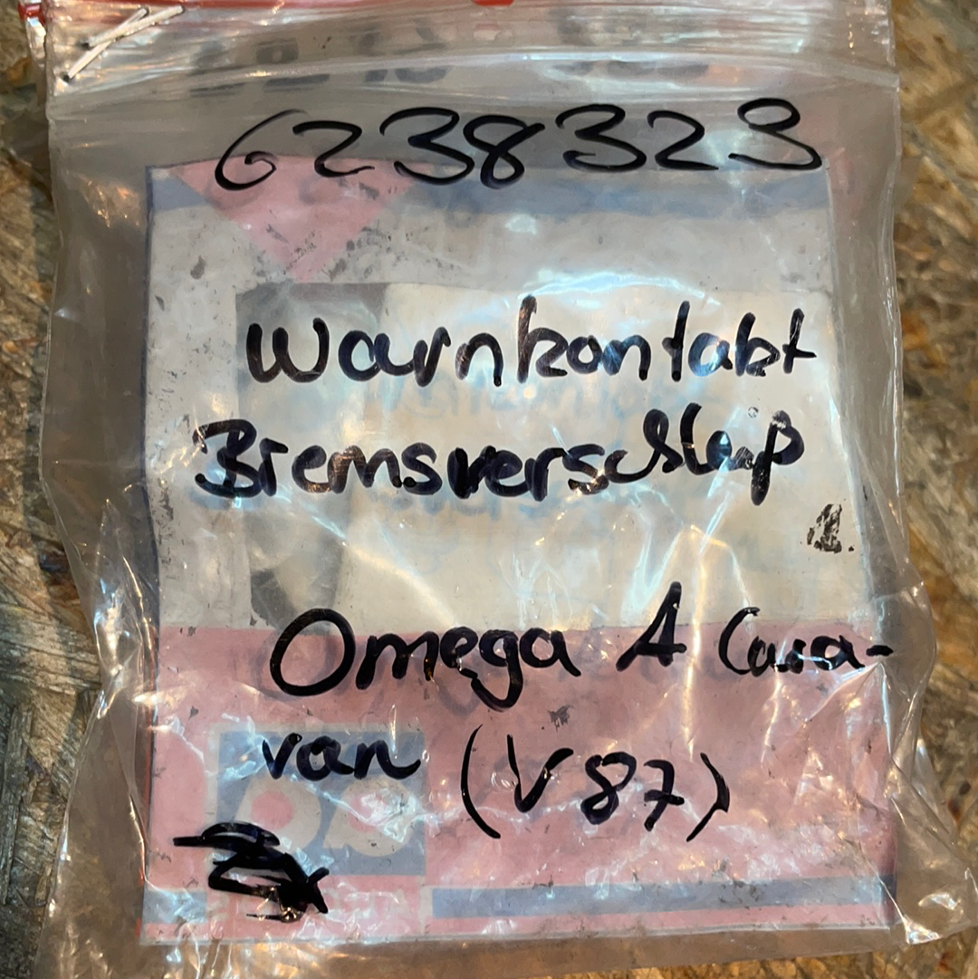 Original GM Opel Omega A Caravan (V87) Warnkontakt Bremsverschleiß Neu