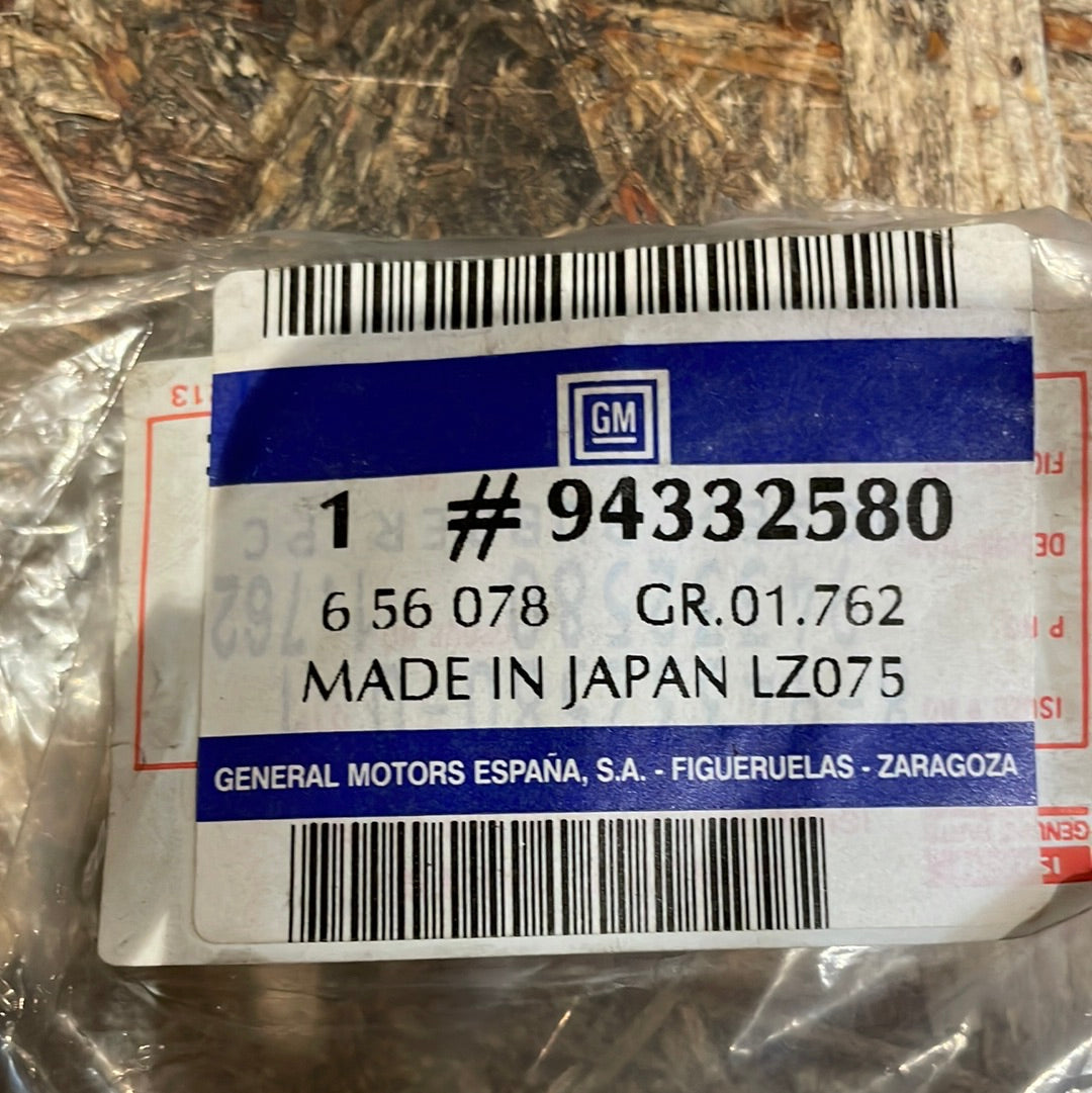 Original GM Opel Astra F Schlauch Motorenlüftung Neu
