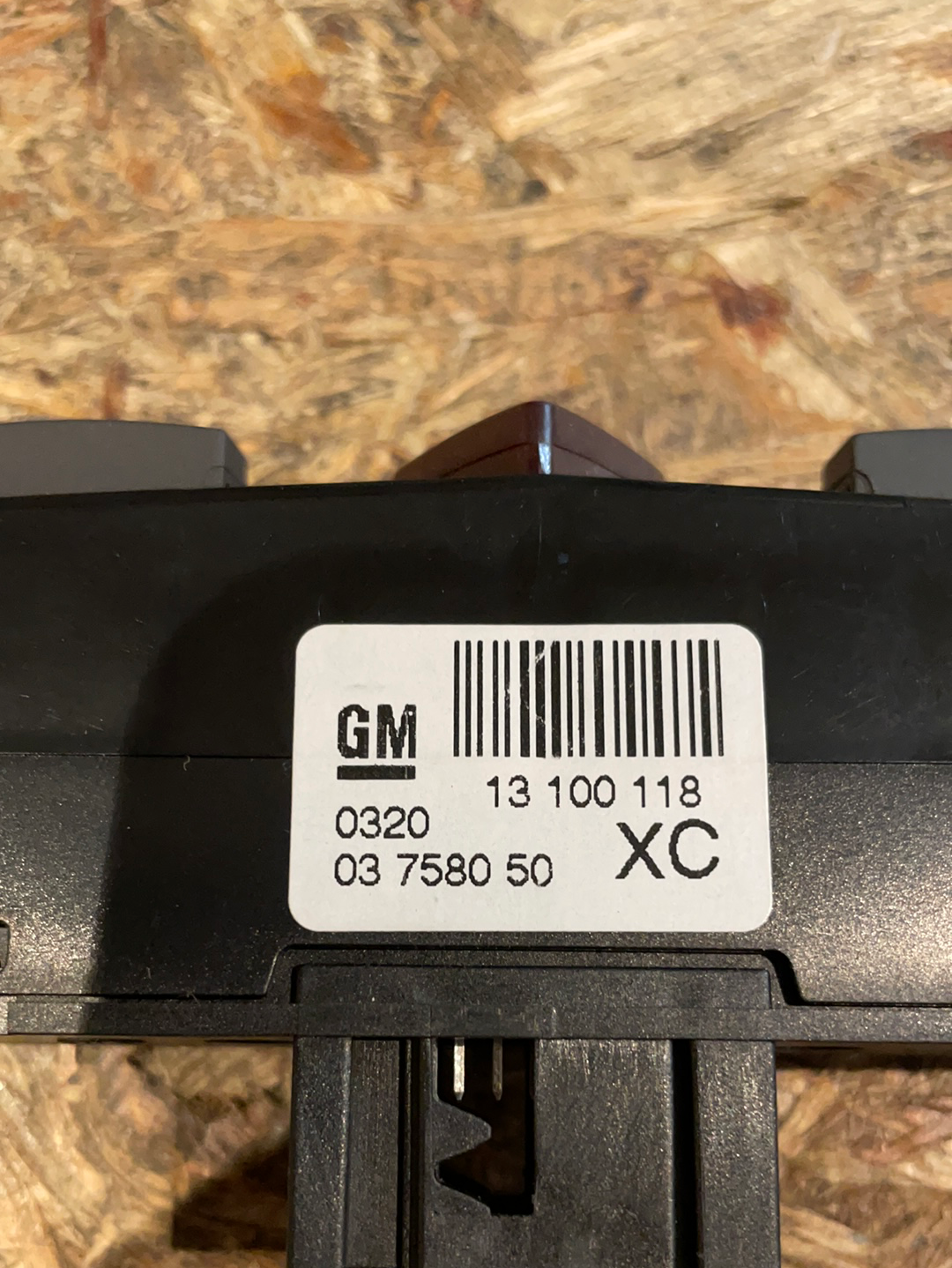 Original GM Opel Astra H Schalterleiste Neu