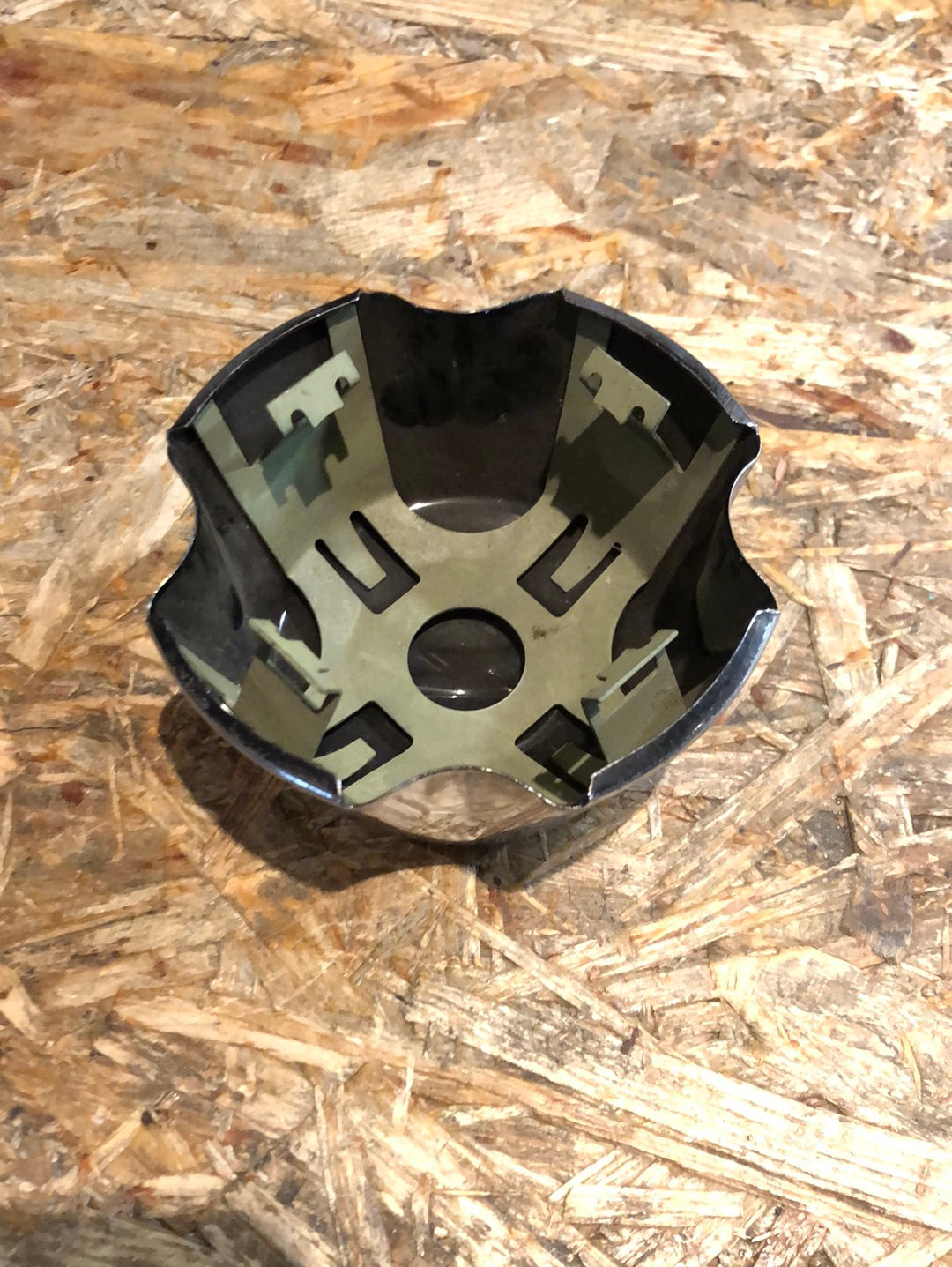 Original GM Opel Commodore Felgenkappe Chrom 5Loch Neu