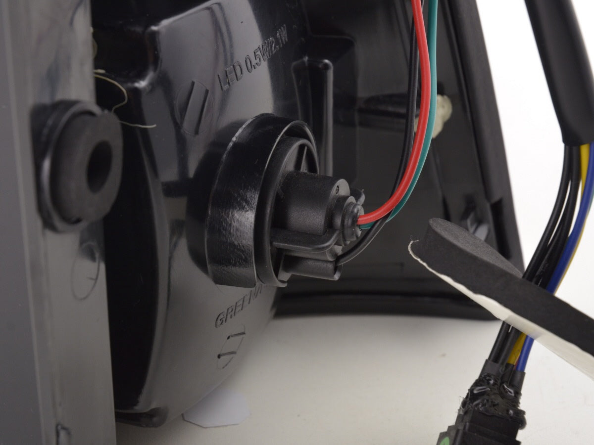 LED Rückleuchten Set Ford Focus Turnier DNW Bj. 98-04 klar/rot