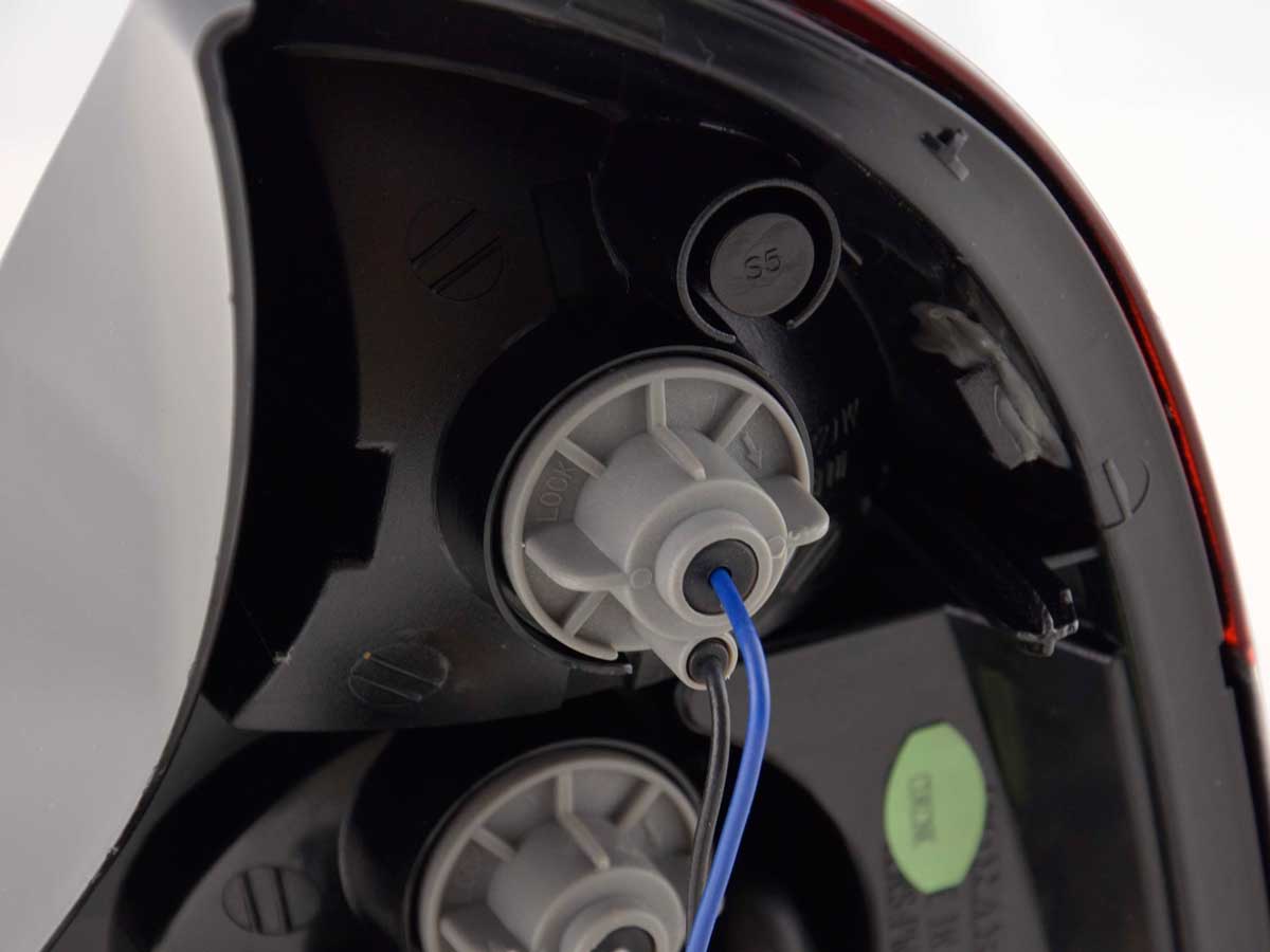 LED Rückleuchten Set Renault Clio Typ B Bj. 98-01 klar/rot