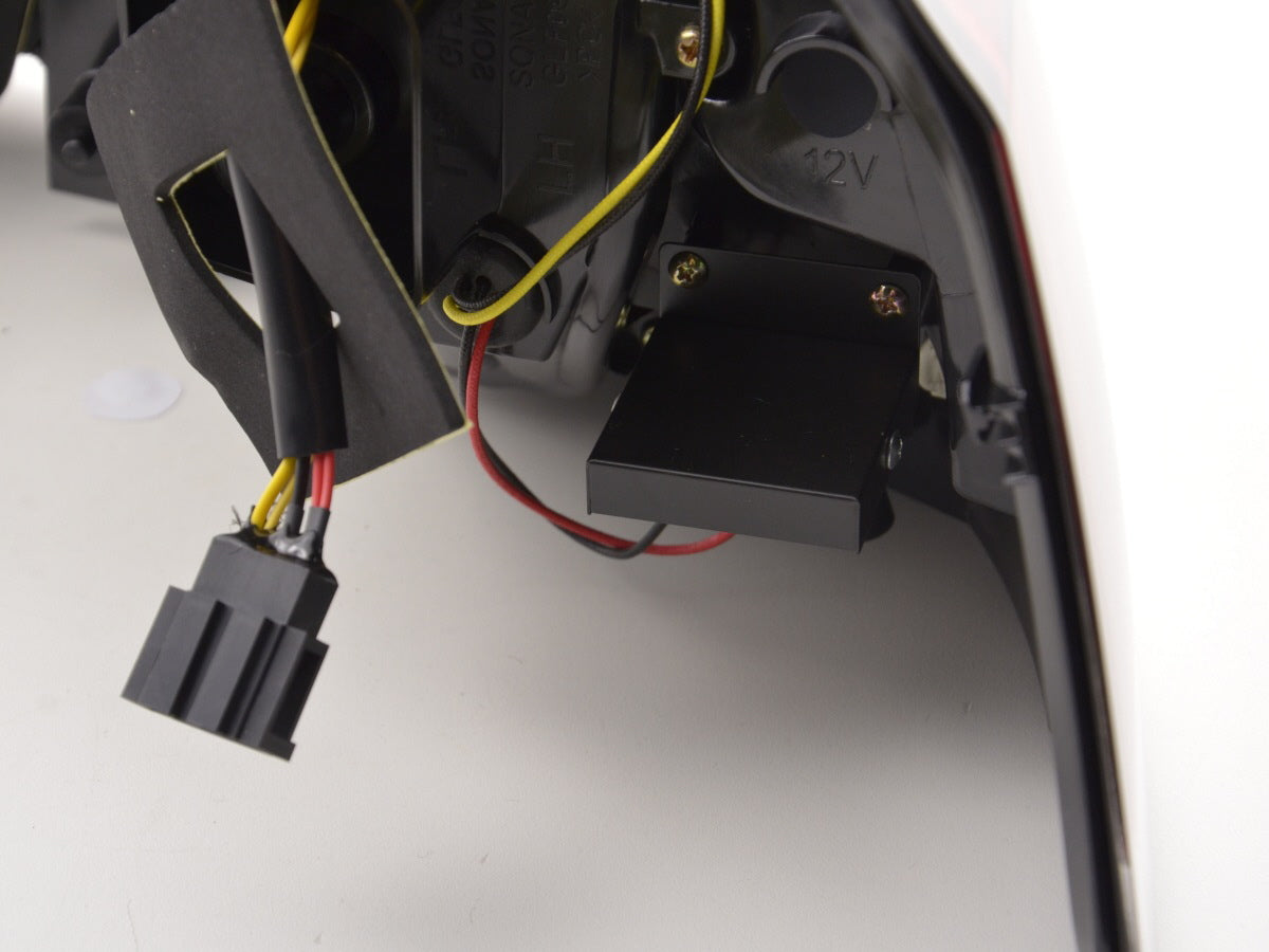 LED Rückleuchten Set VW Golf 6 Typ 1K Bj. 2008-2012 rot/klar mit Led Blinker für Rechtslenker