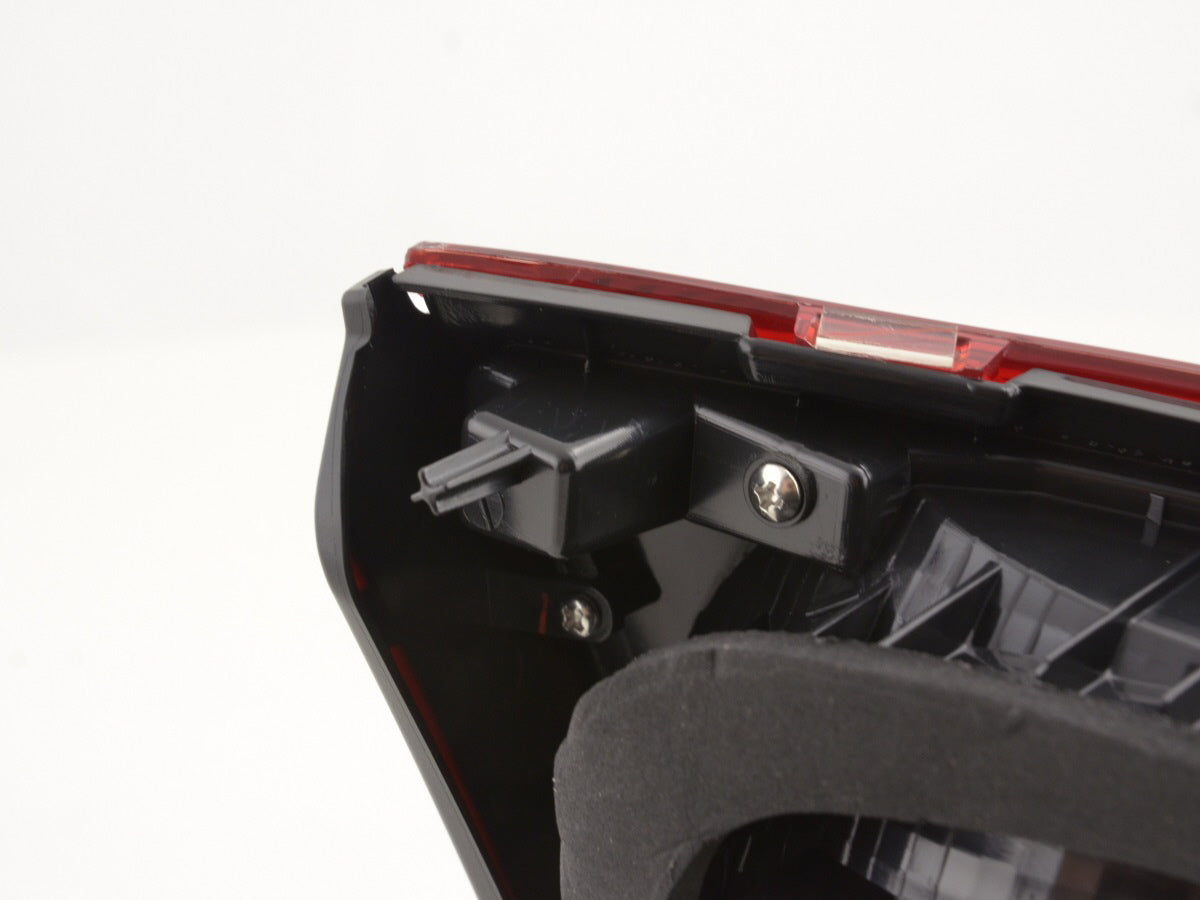 Verschleißteile Rückleuchte rechts VW Golf 7 Bj. ab 2012 rot/schwarz