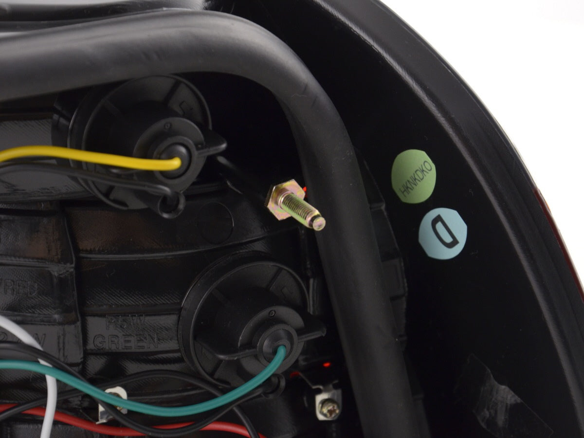 Rückleuchten Set BMW 7er E38 Bj. 95-02 rot/schwarz