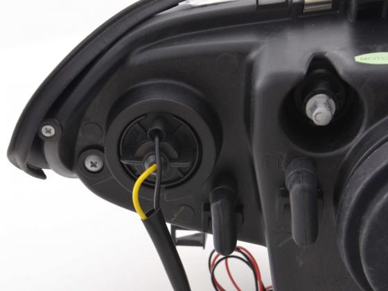 Scheinwerfer Set BMW 3er E46 Limo/Touring Bj. 02-05 schwarz