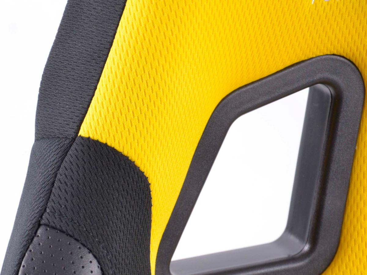 FK Sportsitze Auto Halbschalensitze Set Racecar in Motorsport-Optik